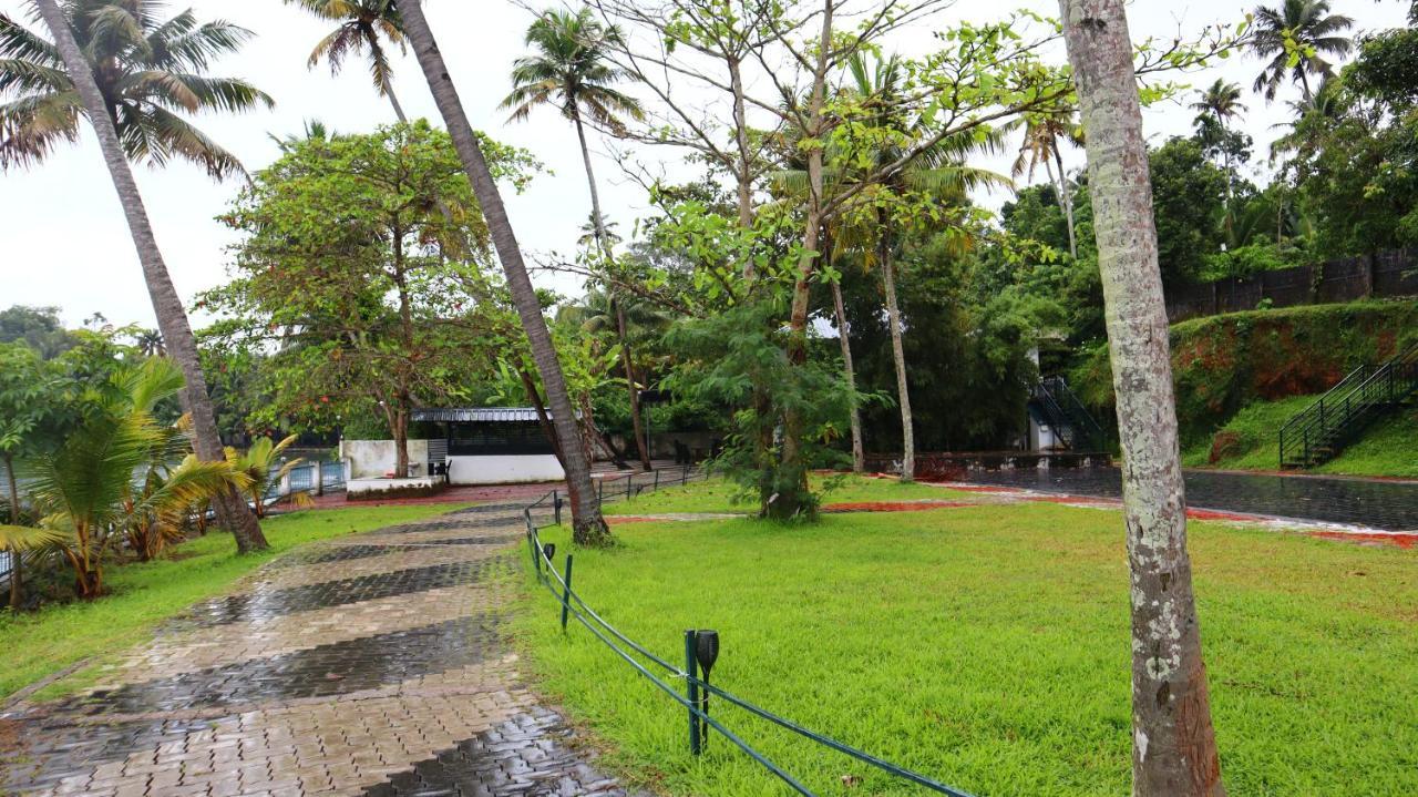 Ripples Service Villas Kollam Eksteriør bilde